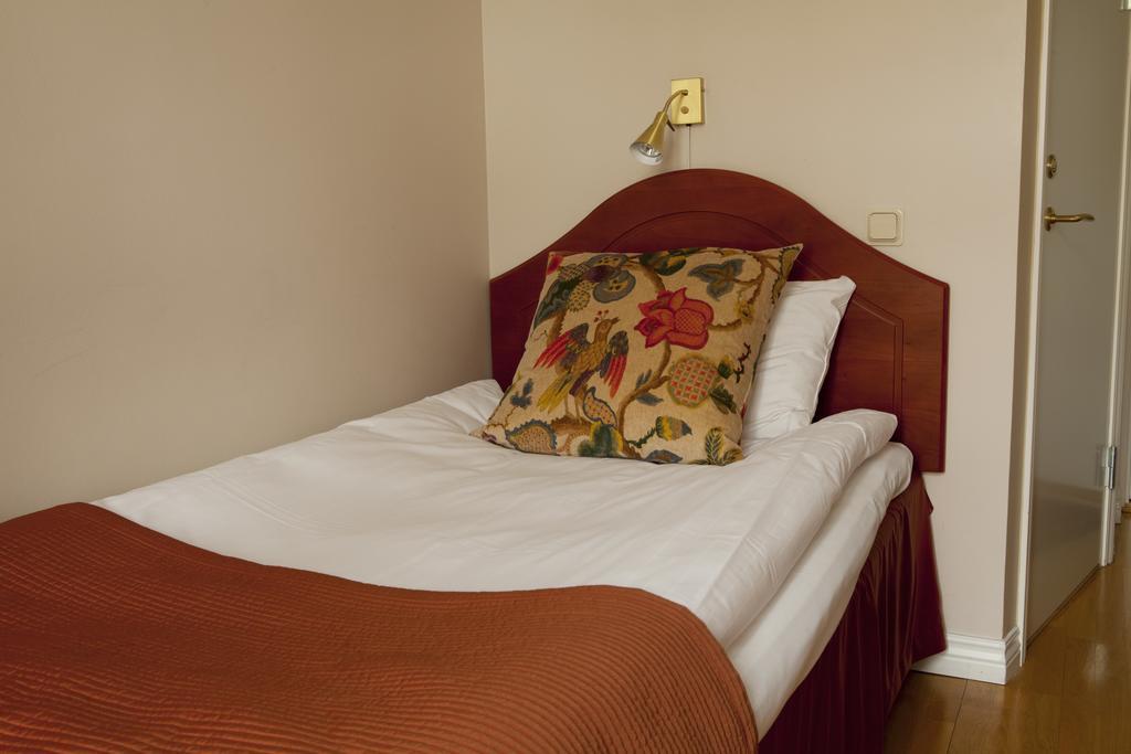 Behrn Hotell Örebro Kültér fotó