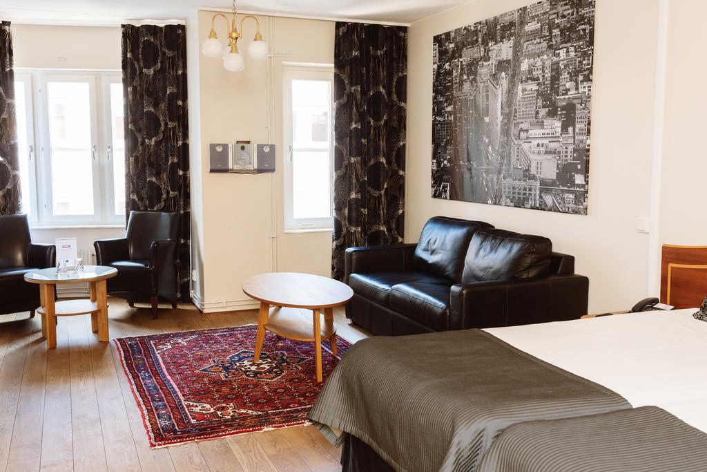 Behrn Hotell Örebro Kültér fotó