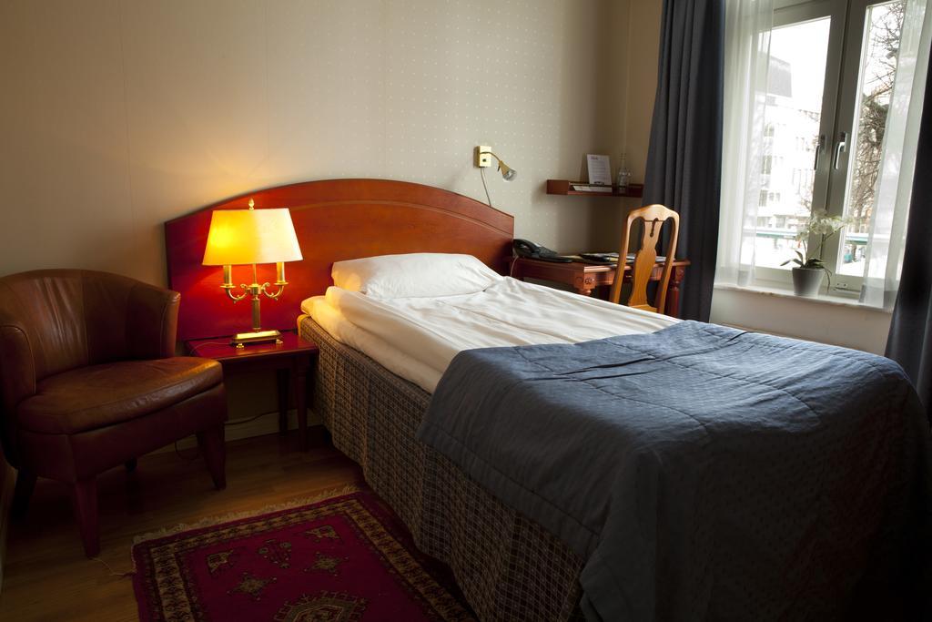 Behrn Hotell Örebro Kültér fotó
