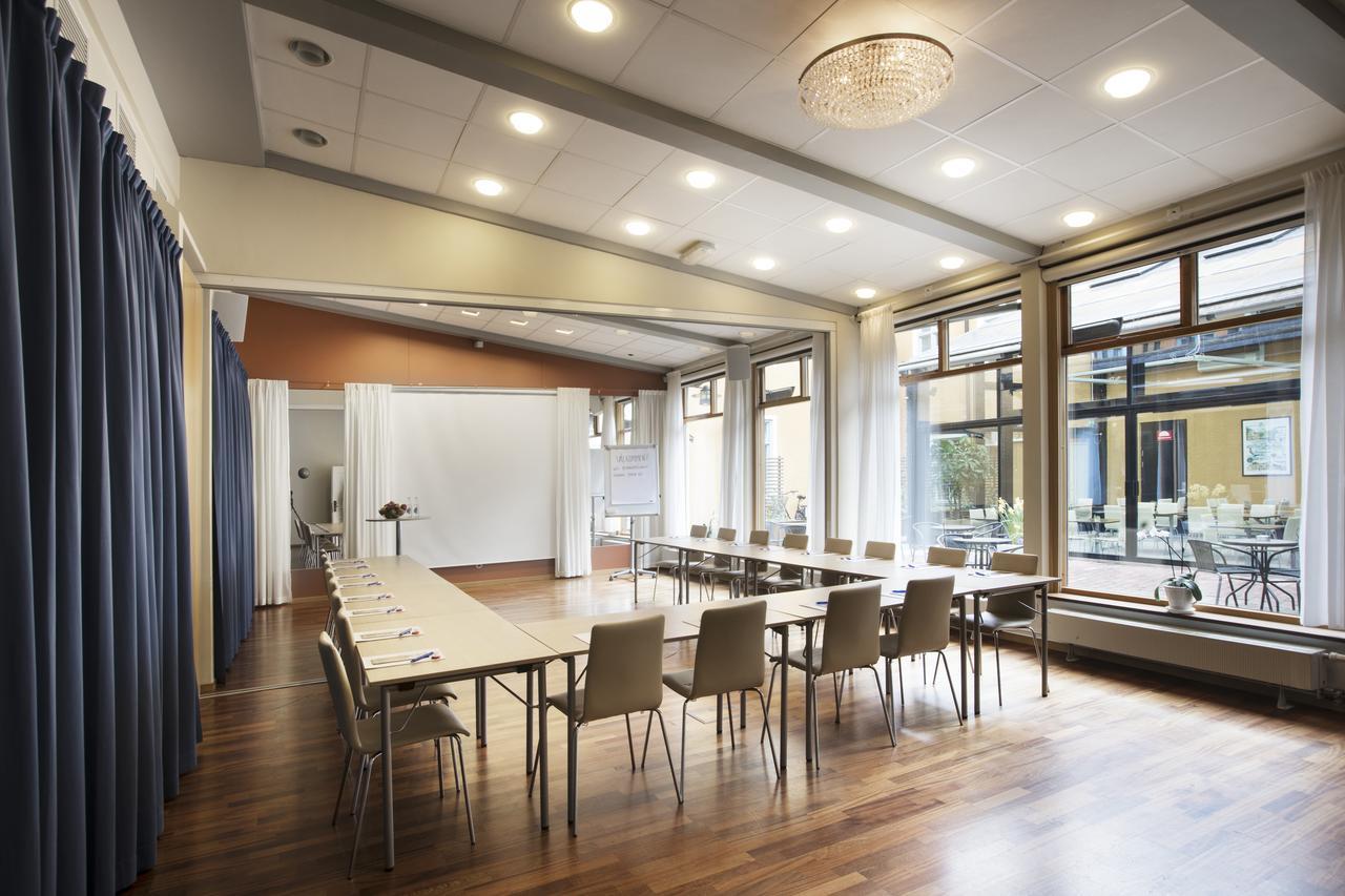 Behrn Hotell Örebro Kültér fotó