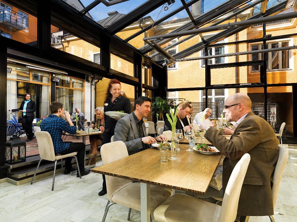 Behrn Hotell Örebro Kültér fotó